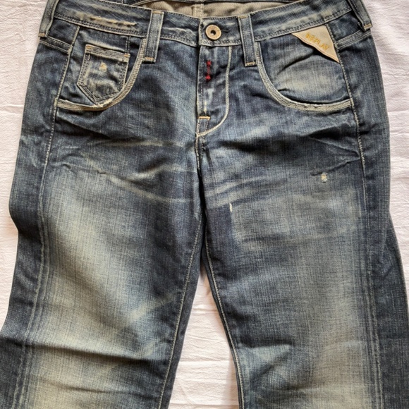 Original Replay Jeans NWT factory distressed  sz 28/34 - Picture 3 of 6